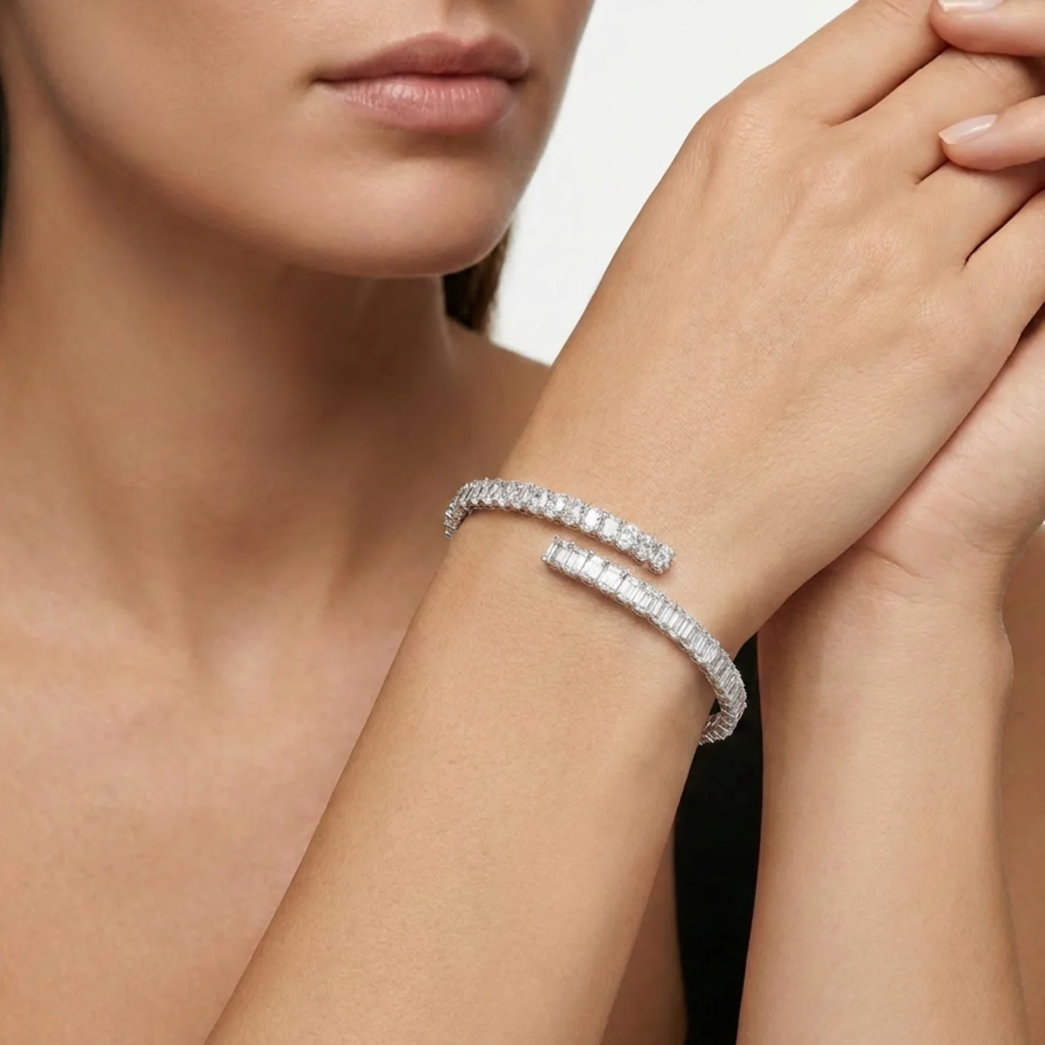 BGBN8659 – Imperial Contrast Diamond Bracelet Model