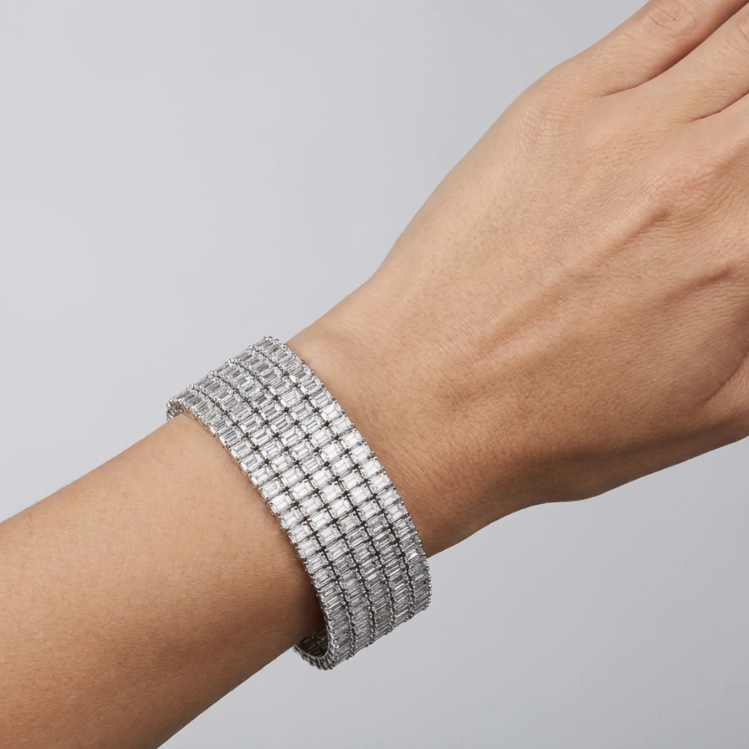 BGBR9488 – Grand Palais Five-Row Emerald-Cut Diamond Bracelet