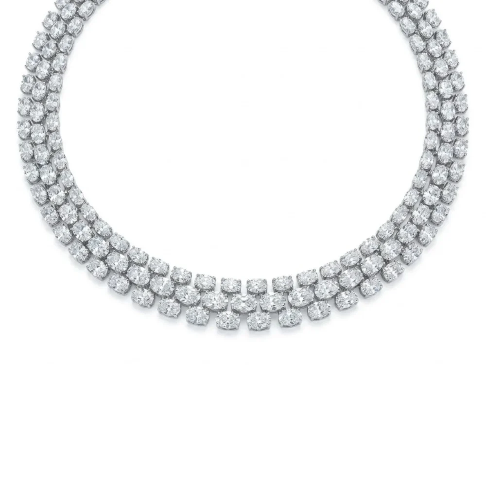 18KW OVL NECKLACE