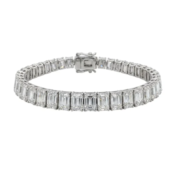 White bg - BGBR8181 - Lumina Emerald-Cut Diamond Bracelet