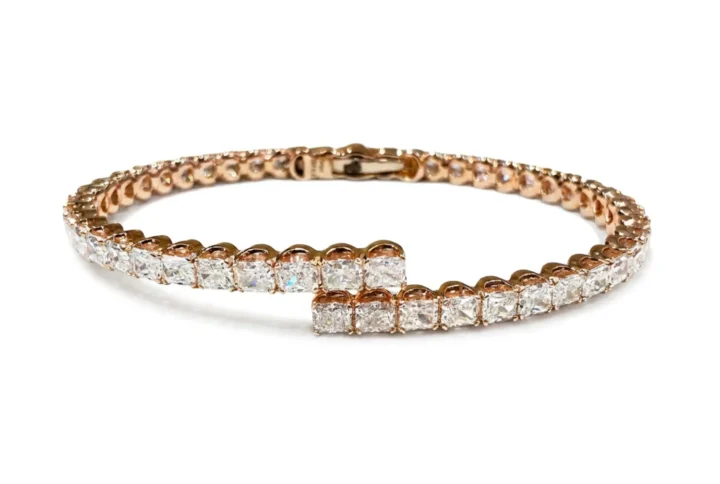 white bg - BGBN3945 - Rosé Riviera Cushion-Cut Diamond Bangle