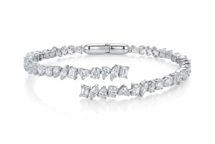 white bg - BGBN5199 - Ellara Diamond Cascade Bracelet
