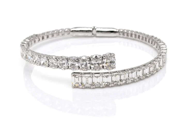 white bg - BGBN8659 - Imperial Contrast Diamond Bracelet