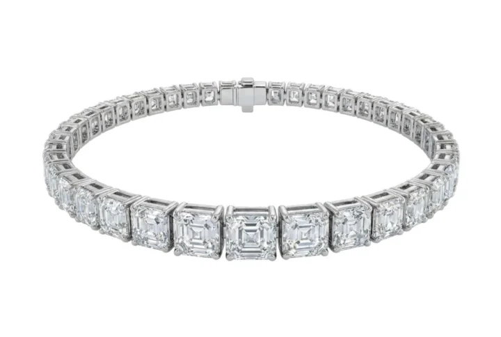 white bg - BGBR6482 - Arden Emerald-Cut Diamond Tennis Bracelet