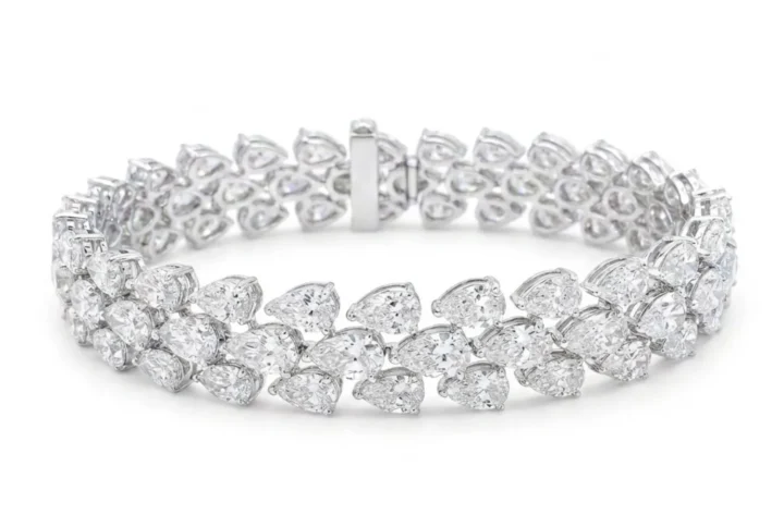 white bg - BGBR8097 - Celestial Vine Pear Diamond Bracelet