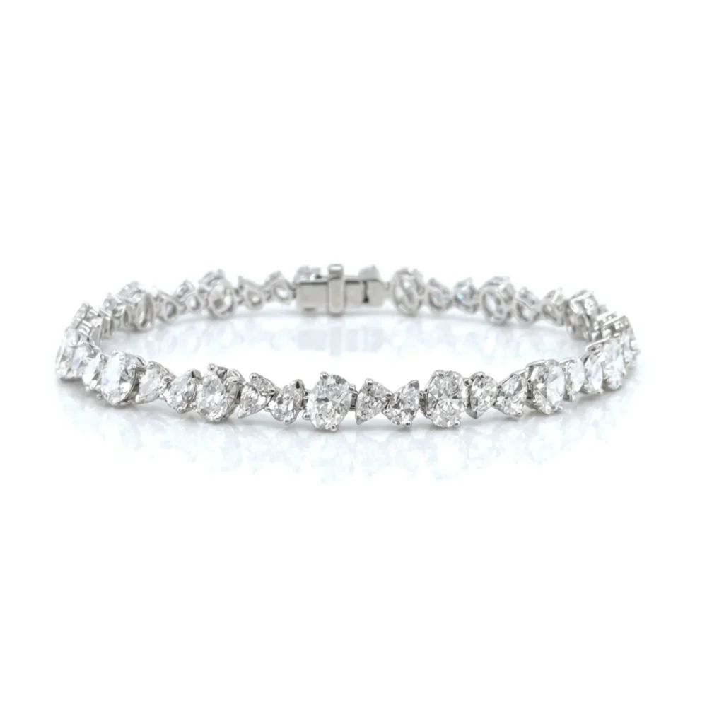 Evelina Teardrop Diamond Bracelet