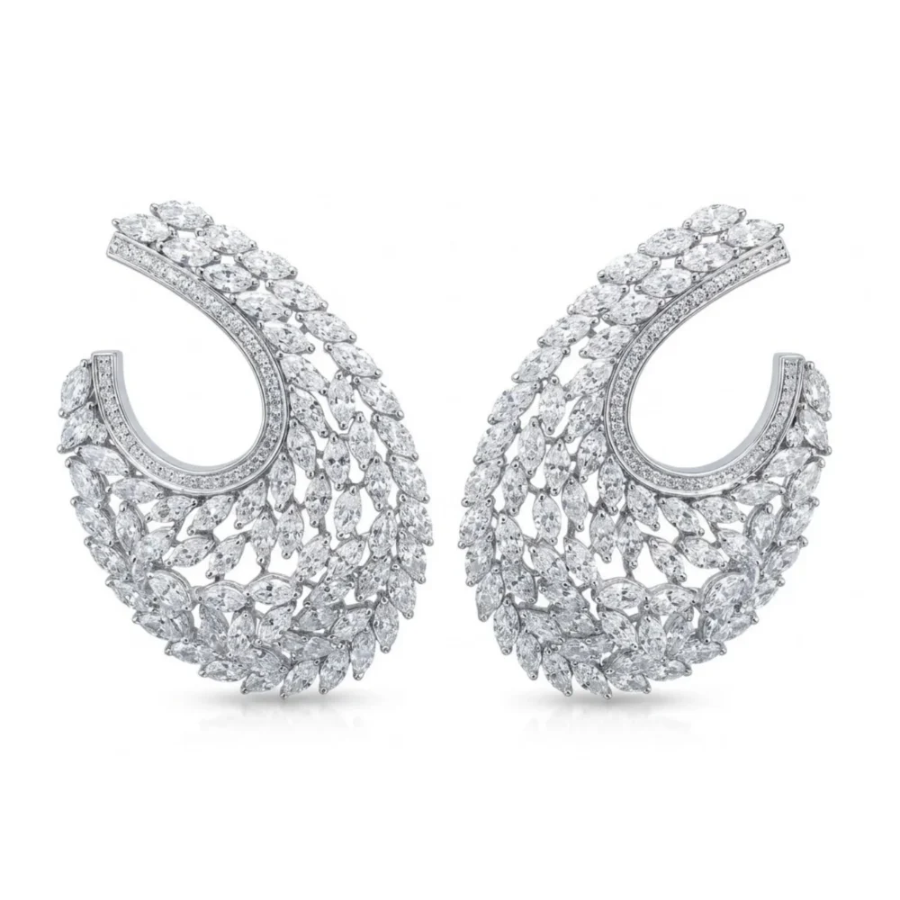 Laurel Majesty 18KW MQ Earring