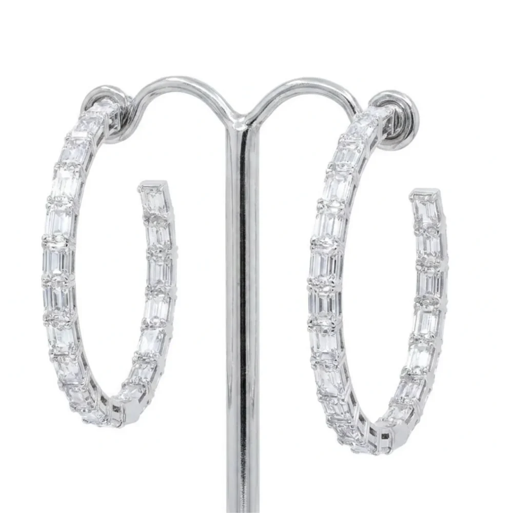 Baguette Orbit 18KW EME Earring